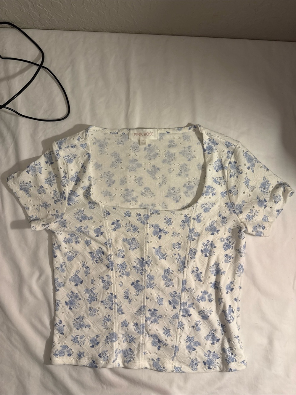 Pink Rose Women's White Floral Scoop Neck Top - Blue Print